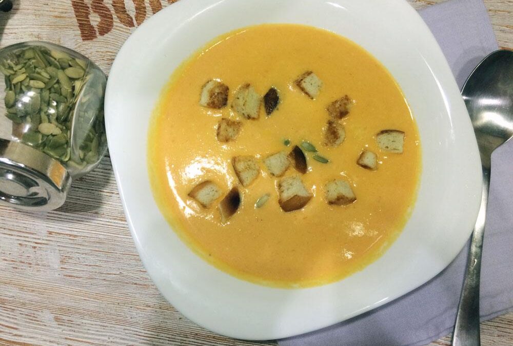 Суп-пюре из тыквы с горгонзолой